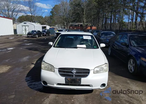 2001 Nissan Maxima Gxe z USA, uszkodzony, nr VIN JN1CA31D91T816334